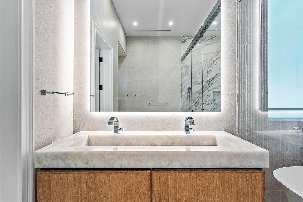 LAKE SHORE ESTATES - Residential