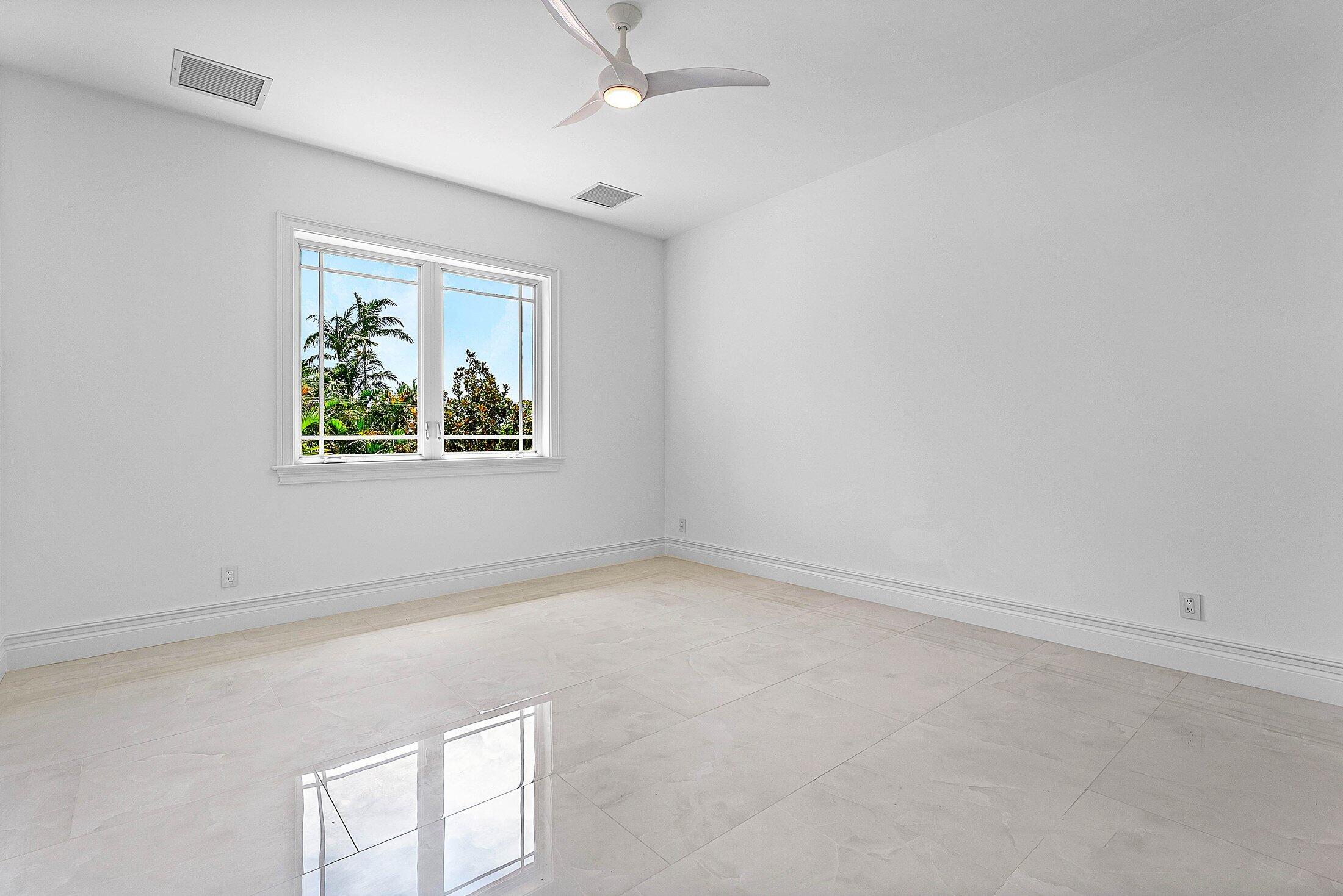 LAKE SHORE ESTATES - Residential
