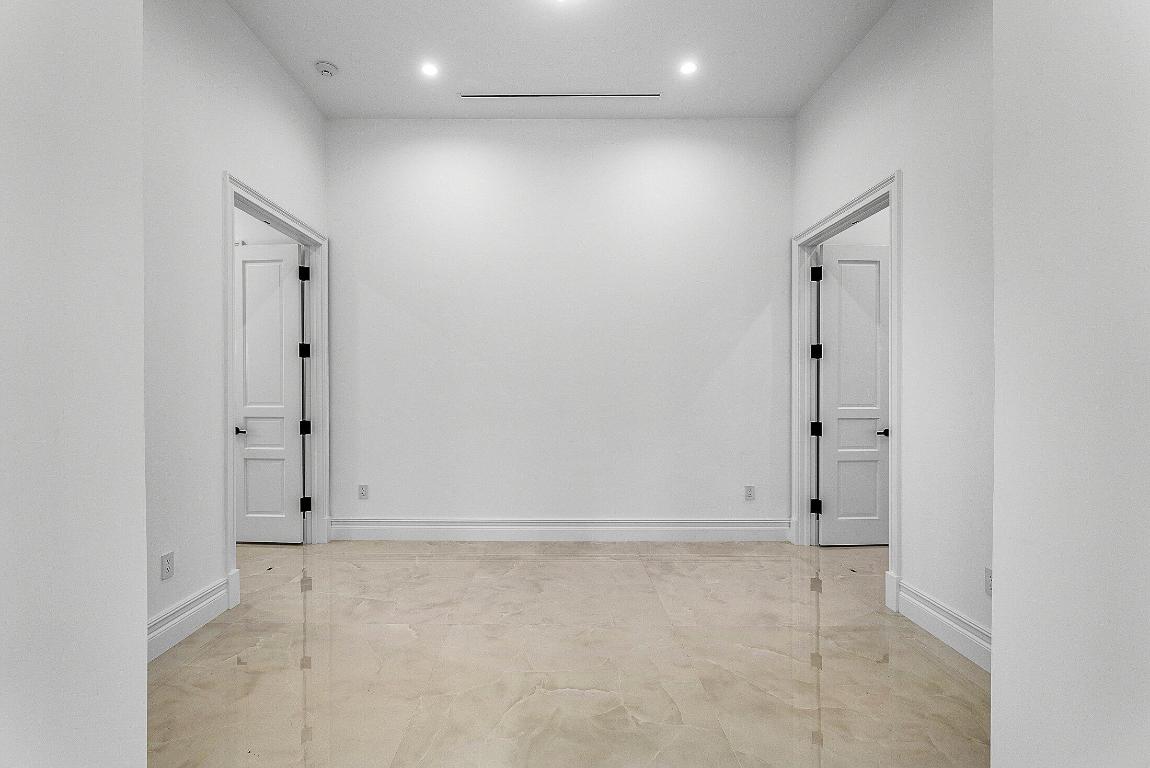 LAKE SHORE ESTATES - Residential