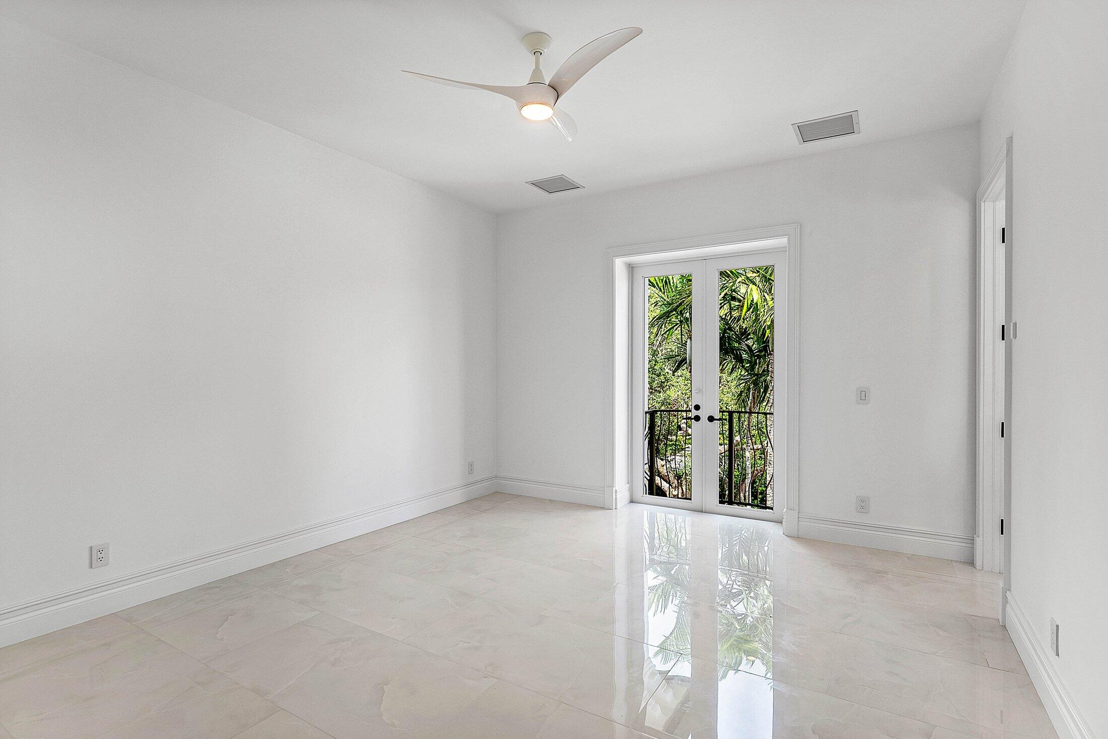 LAKE SHORE ESTATES - Residential