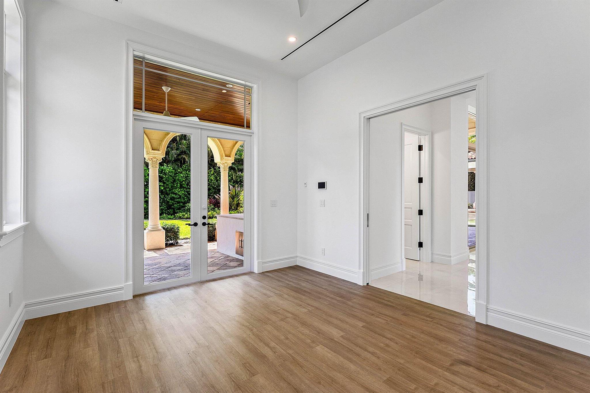 LAKE SHORE ESTATES - Residential