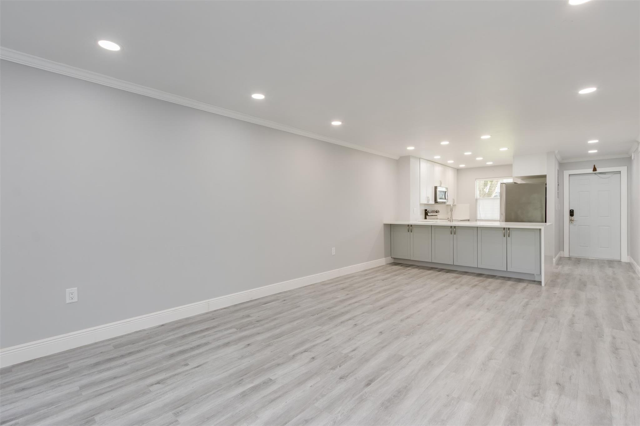 SANDALFOOT SOUTH - Residential