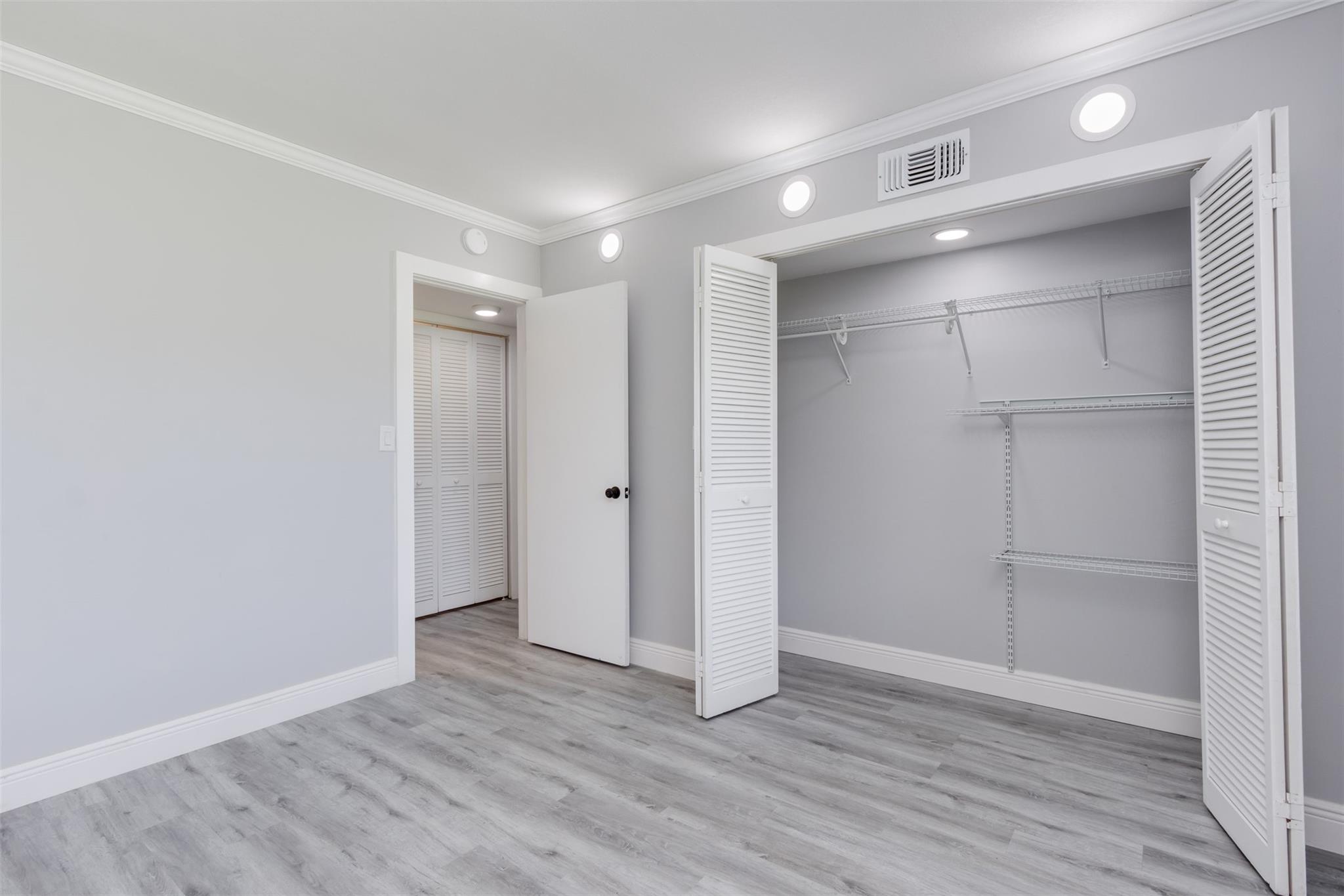 SANDALFOOT SOUTH - Residential