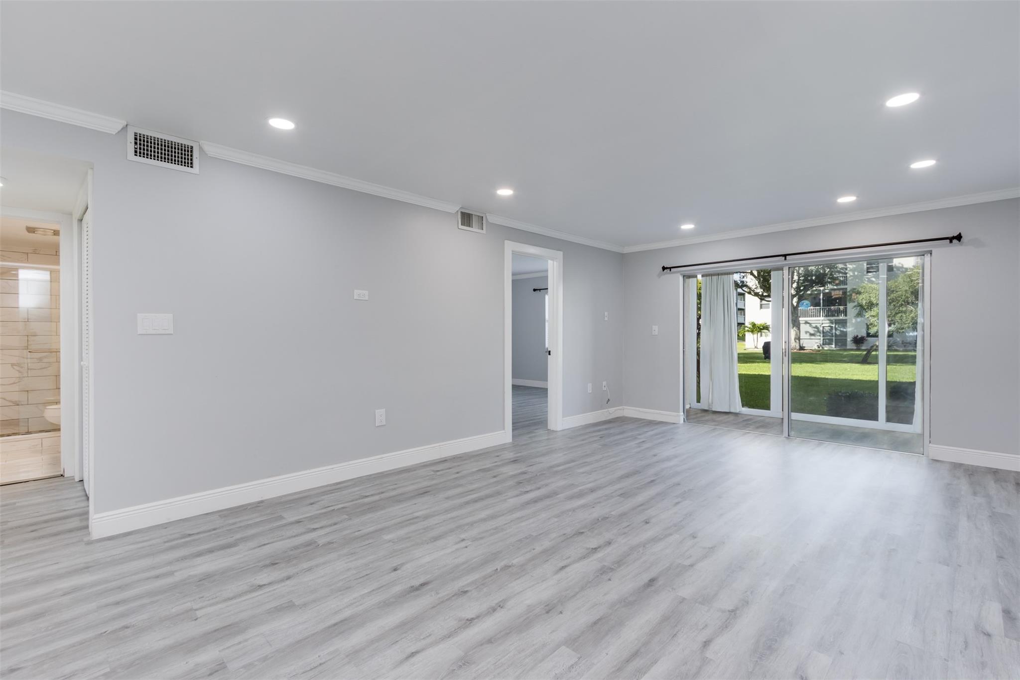 SANDALFOOT SOUTH - Residential