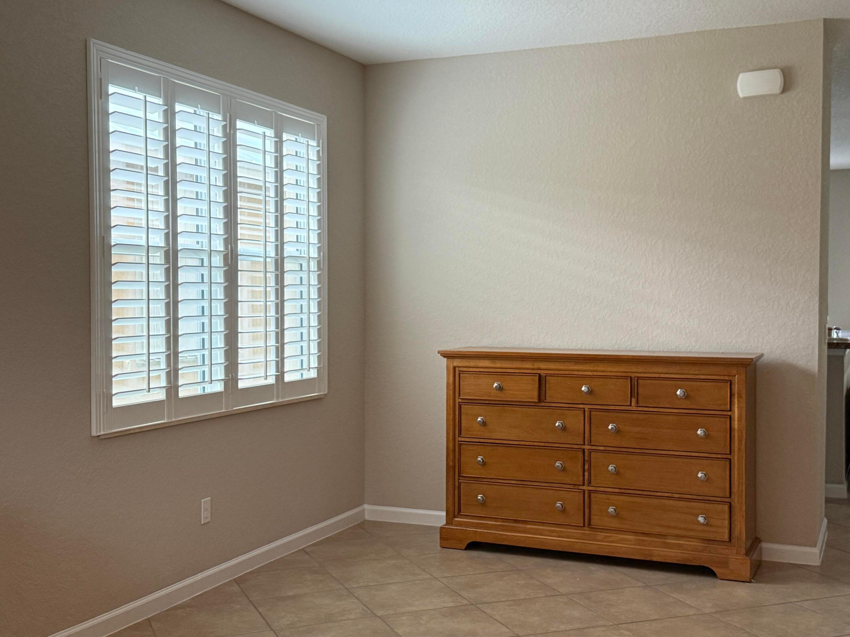 2465 SW Liberty Street