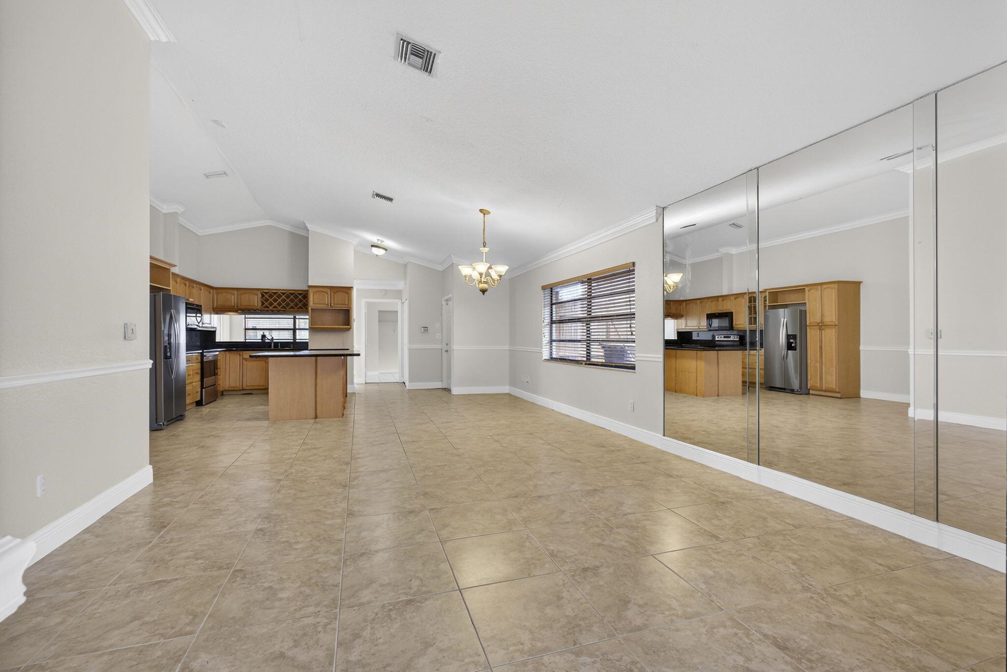 SUMMIT PINES - Residential Lease