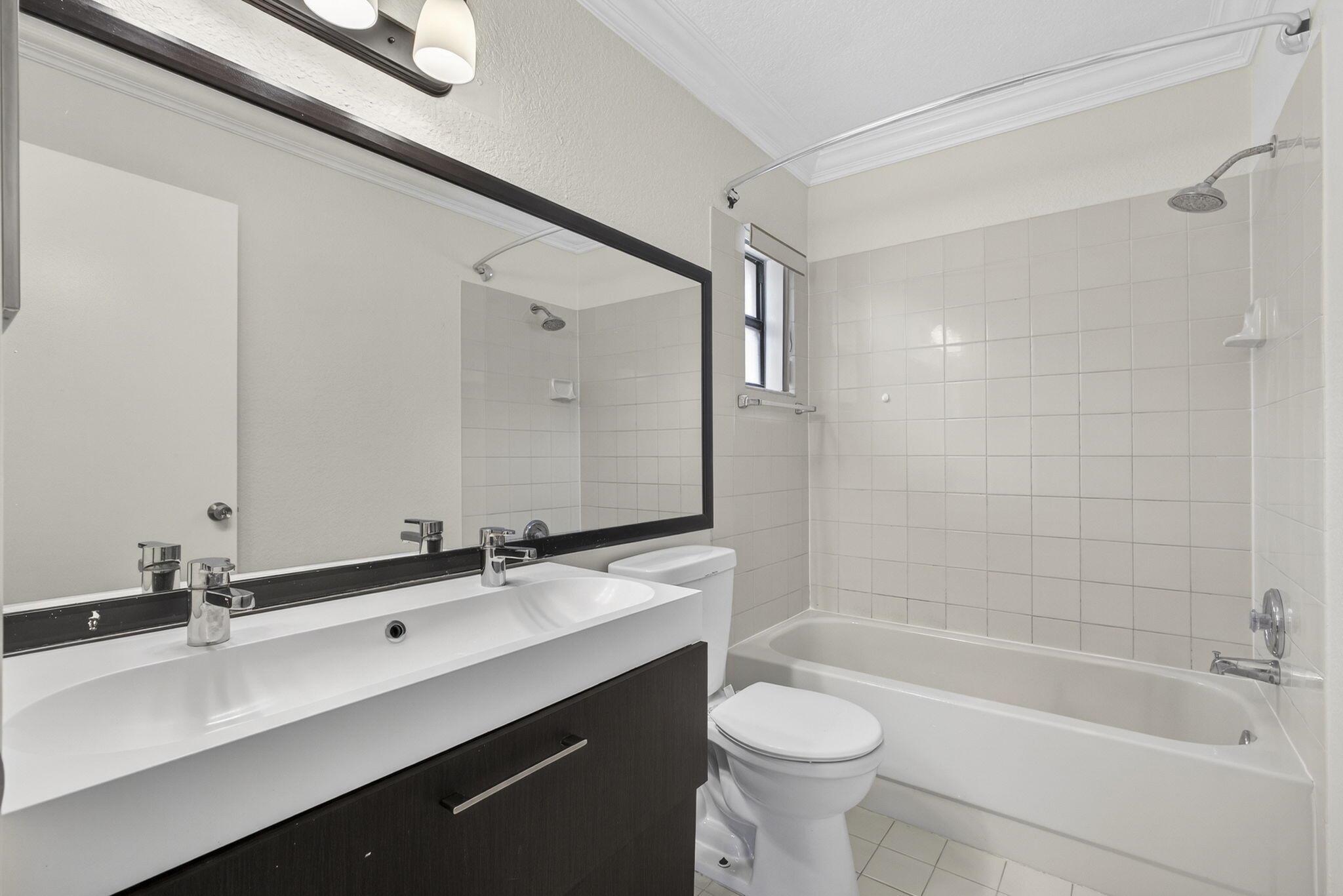 SUMMIT PINES - Residential Lease