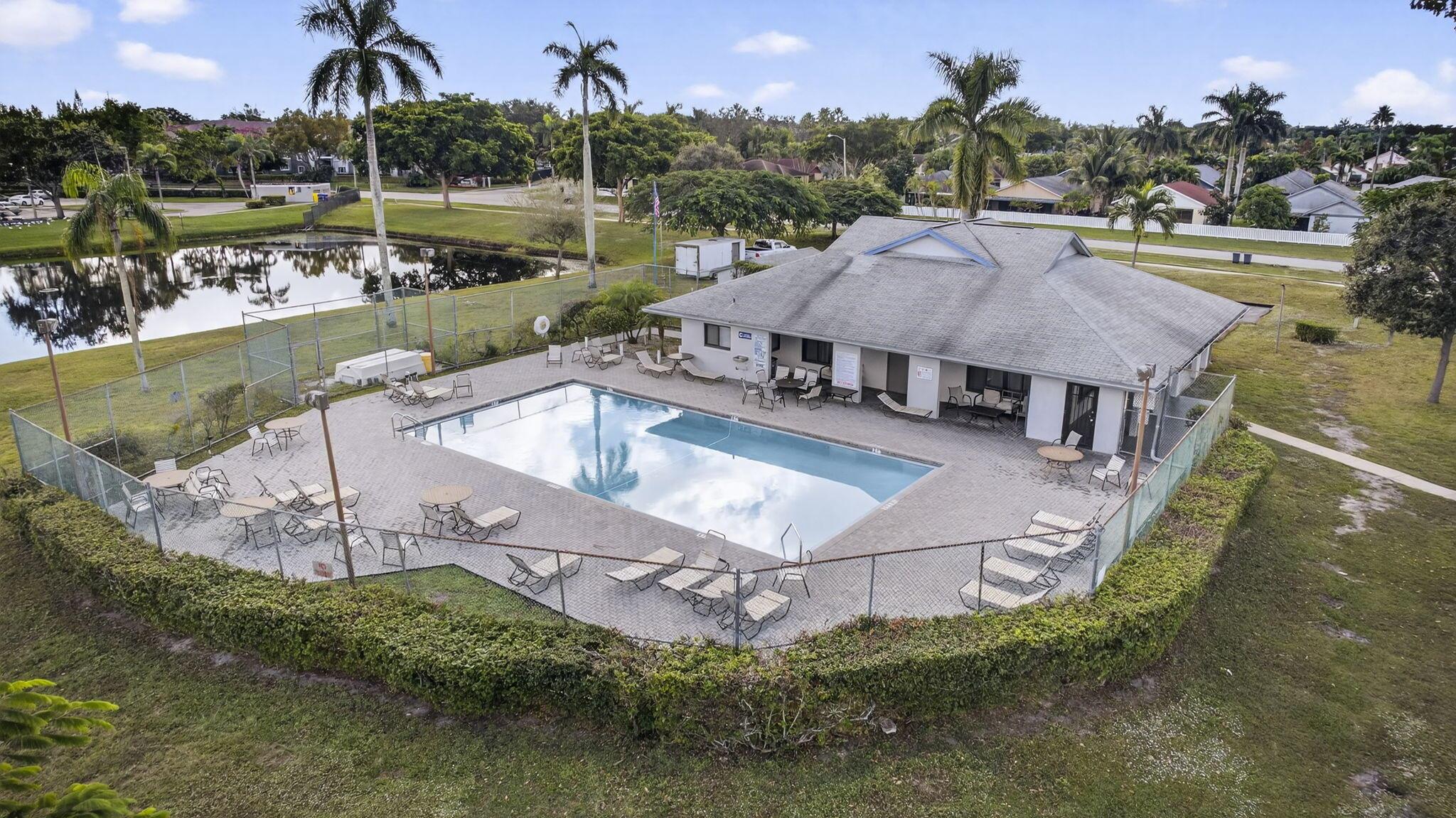 SUMMIT PINES - Residential Lease