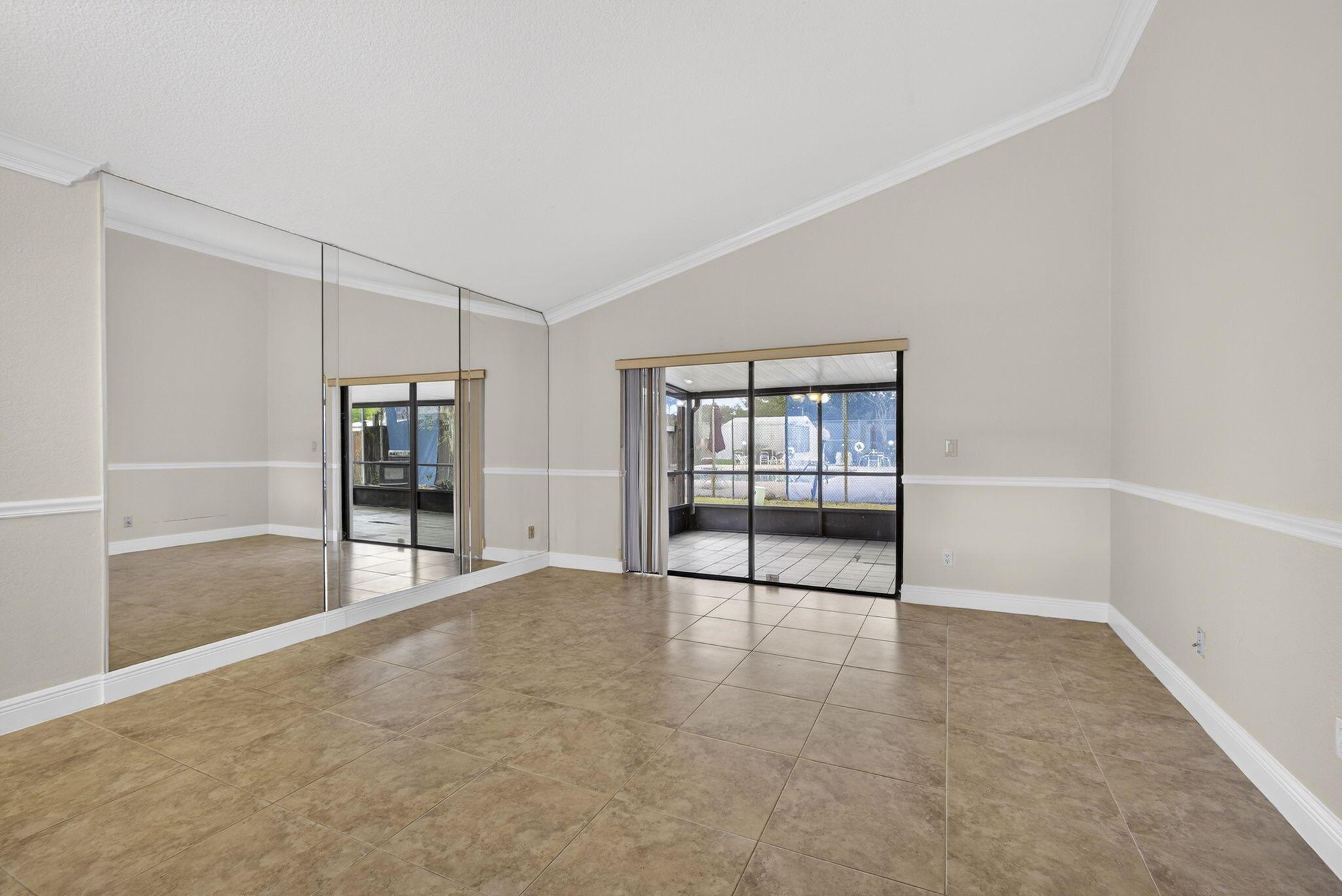 SUMMIT PINES - Residential Lease