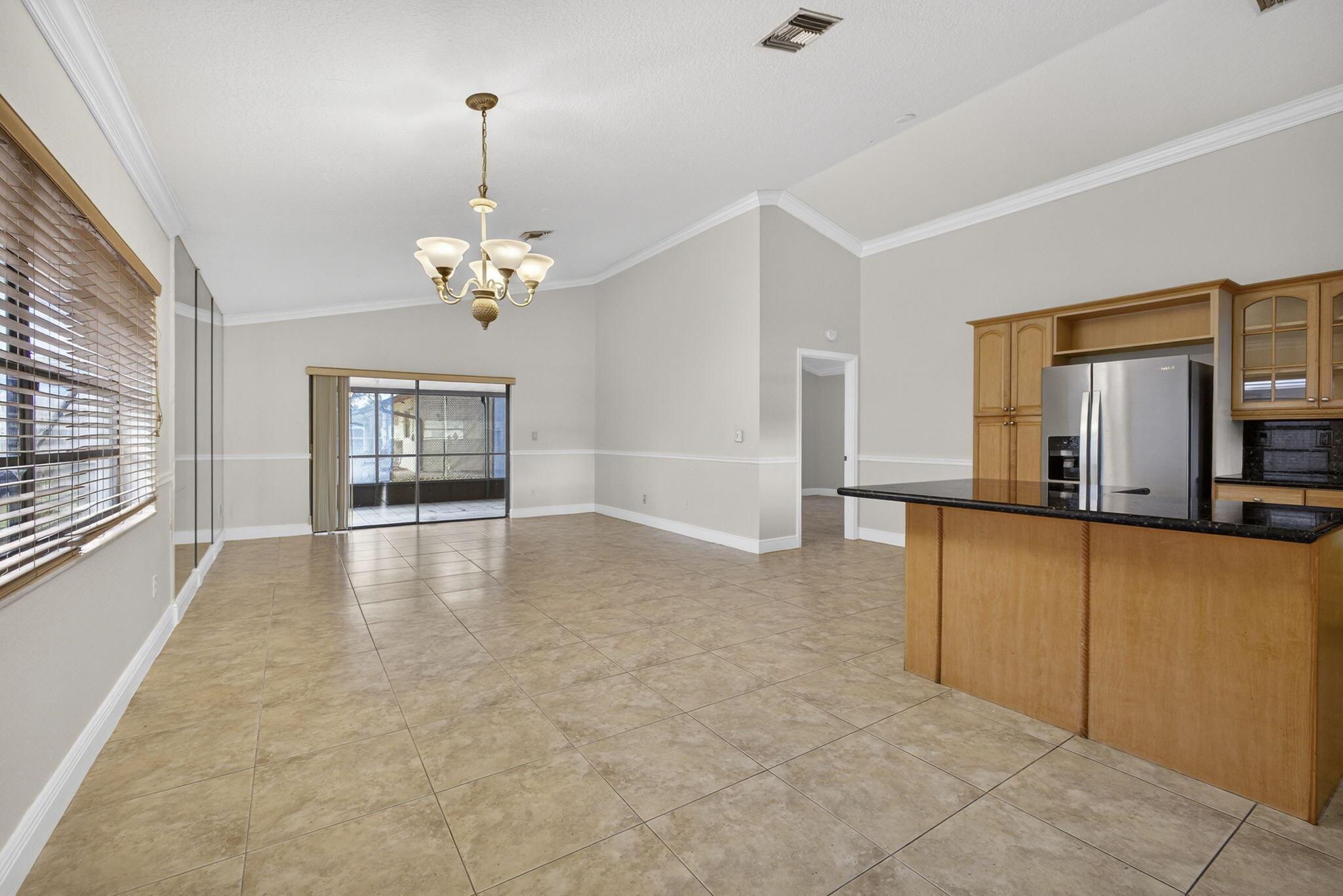 SUMMIT PINES - Residential Lease