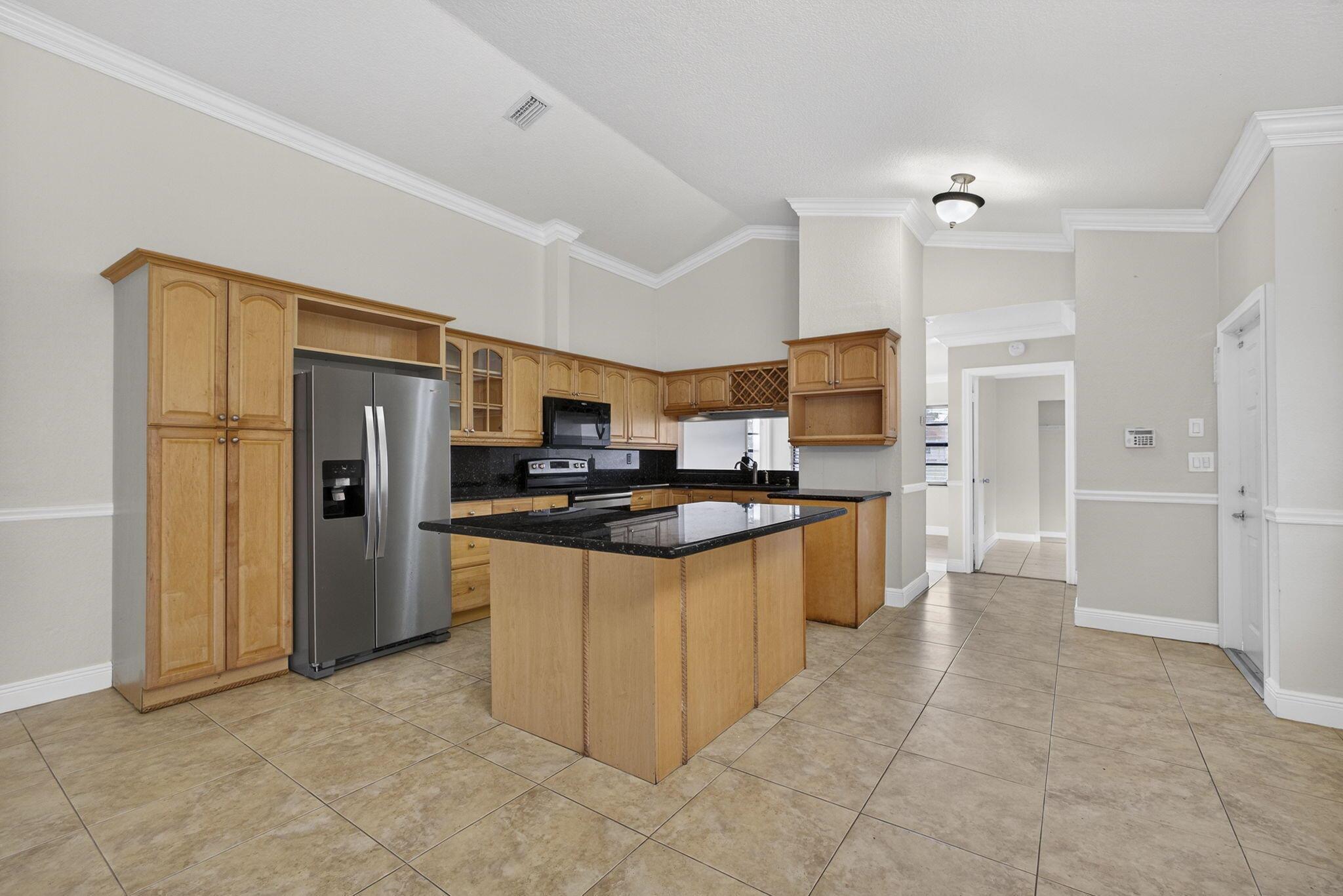 SUMMIT PINES - Residential Lease