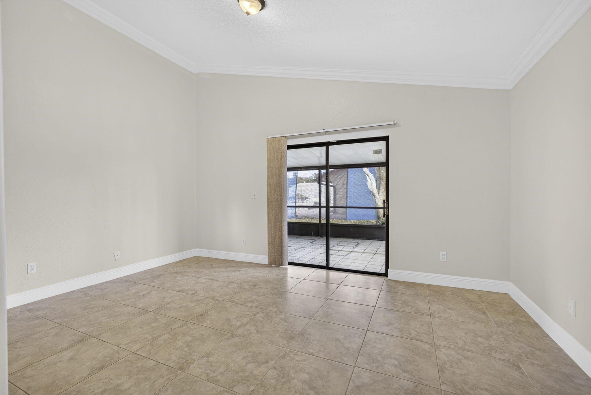 SUMMIT PINES - Residential Lease