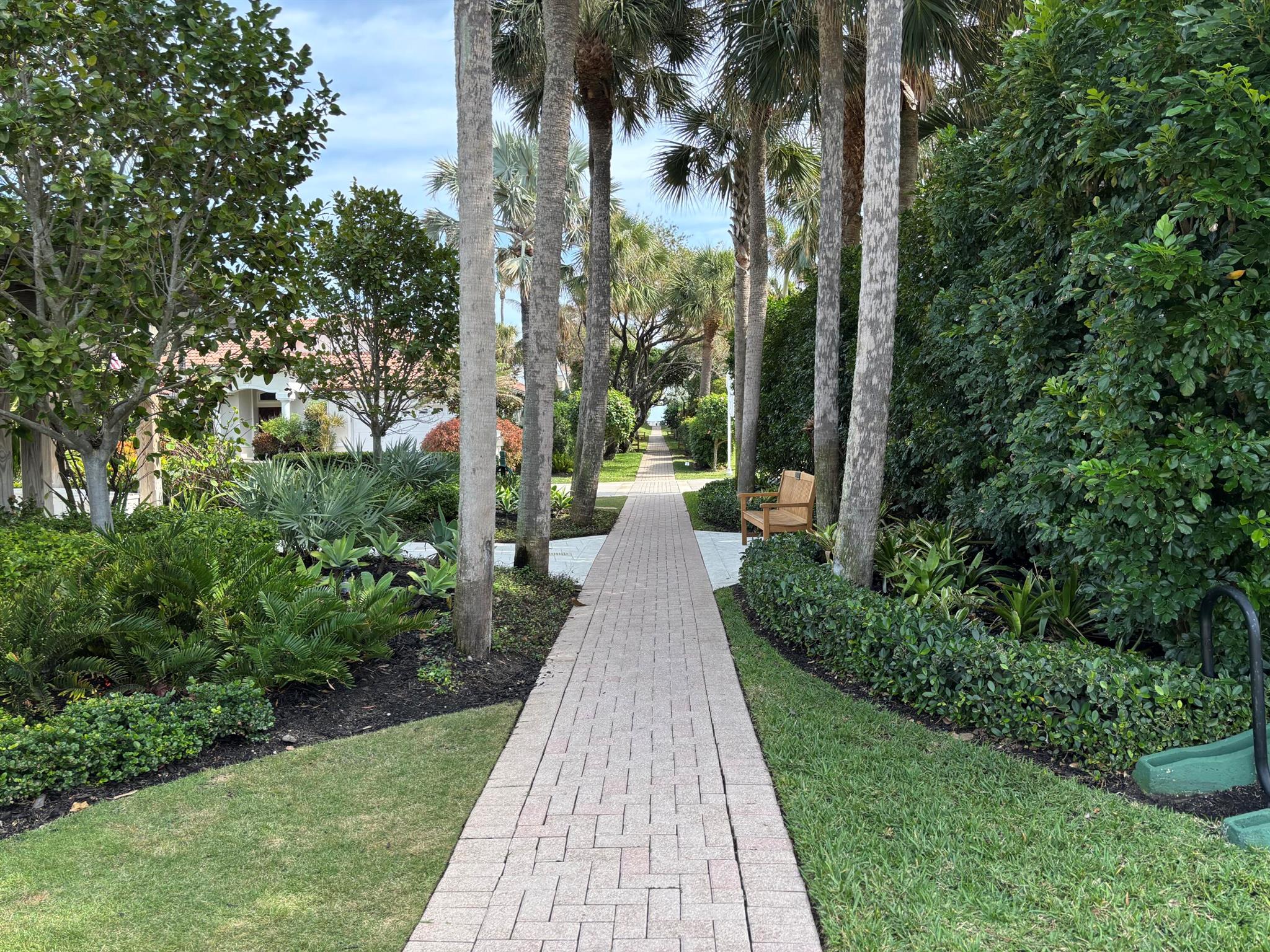 JUPITER INLET BEACH COLON - Residential