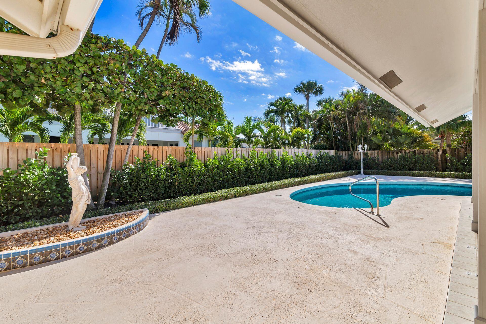 JUPITER INLET BEACH COLON - Residential