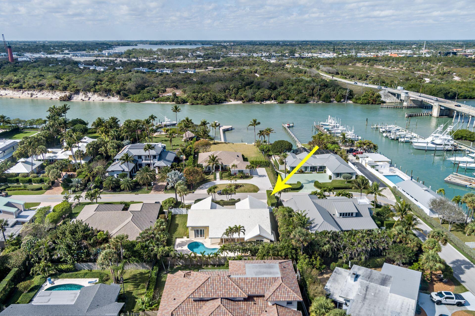 JUPITER INLET BEACH COLON - Residential