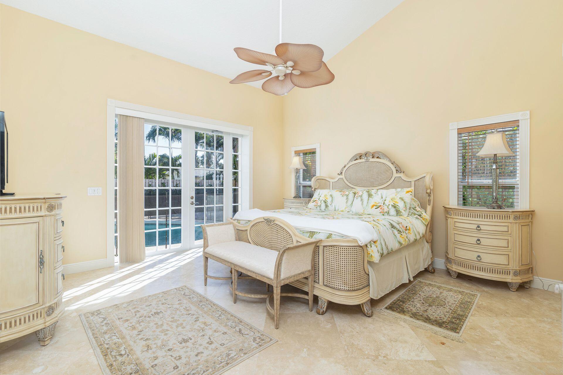 JUPITER INLET BEACH COLON - Residential