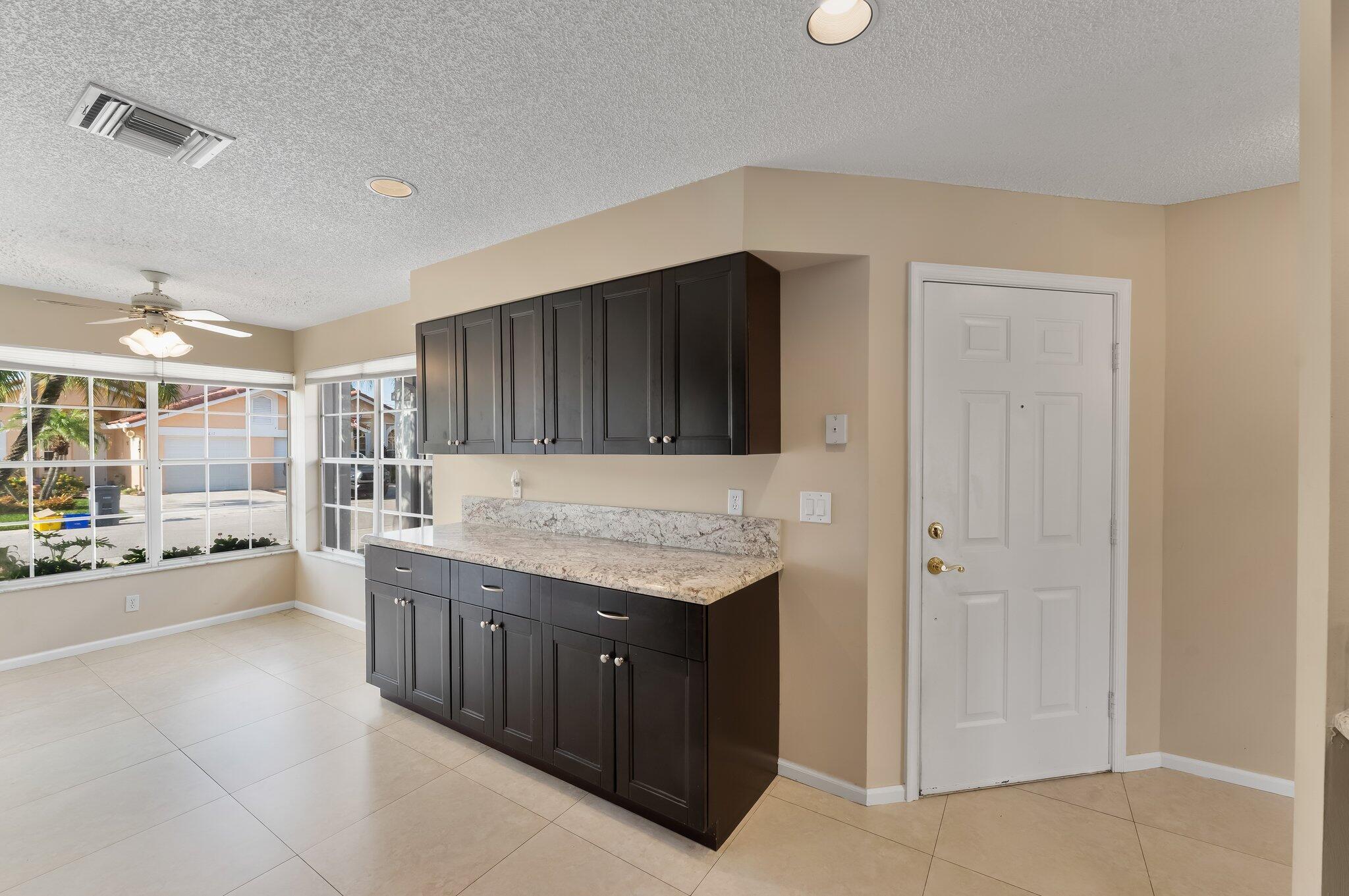 6616 Marissa Circle