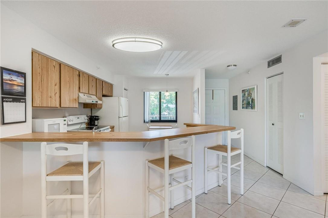 CYPRESS BEND - Residential