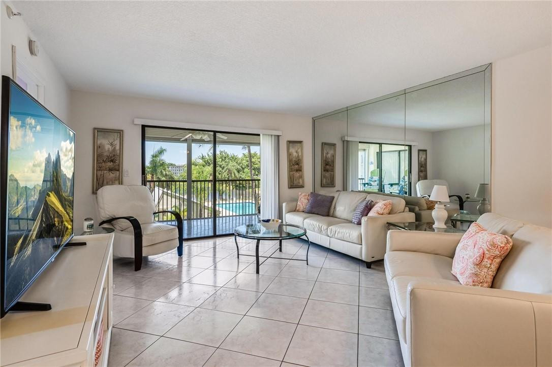 CYPRESS BEND - Residential