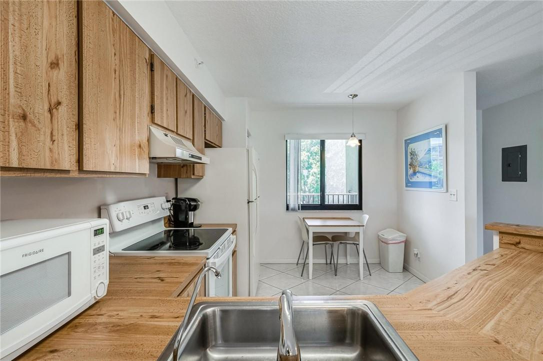 CYPRESS BEND - Residential