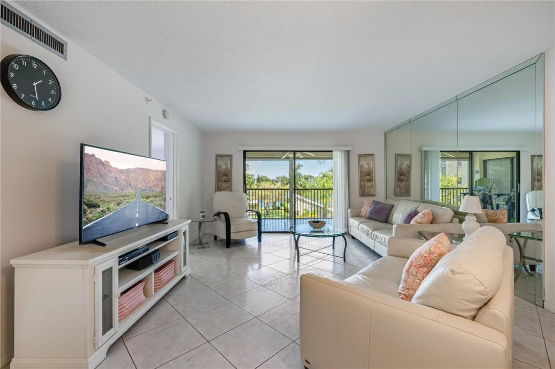 CYPRESS BEND - Residential