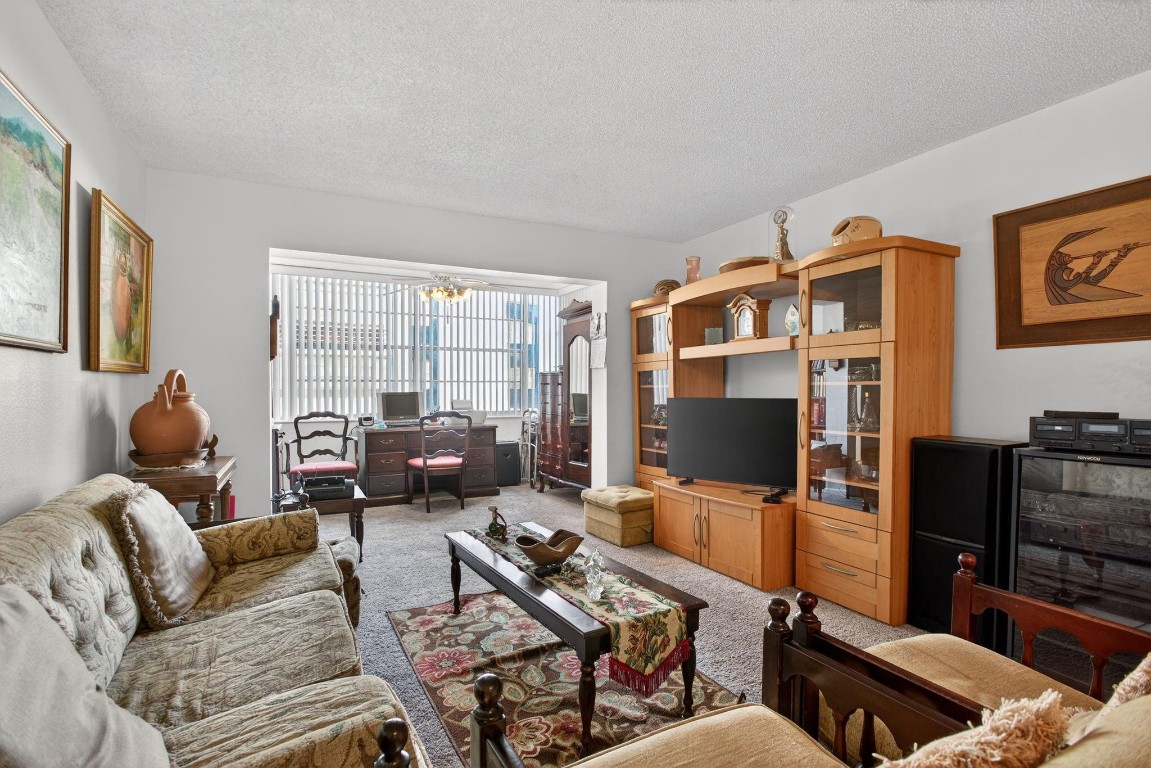 Holiday Springs - Residential