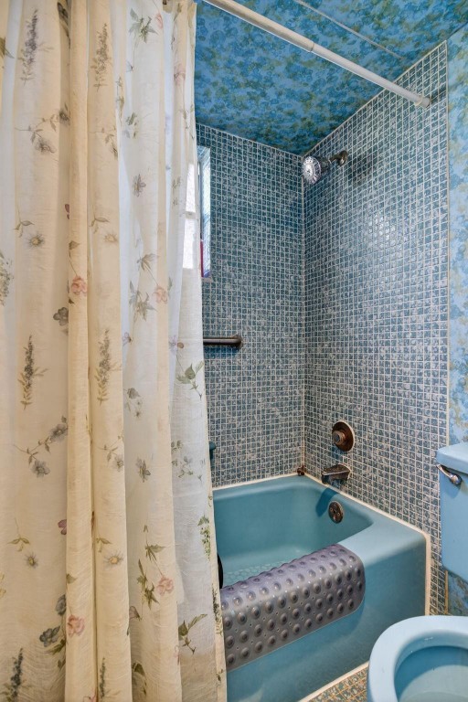 Holiday Springs - Residential