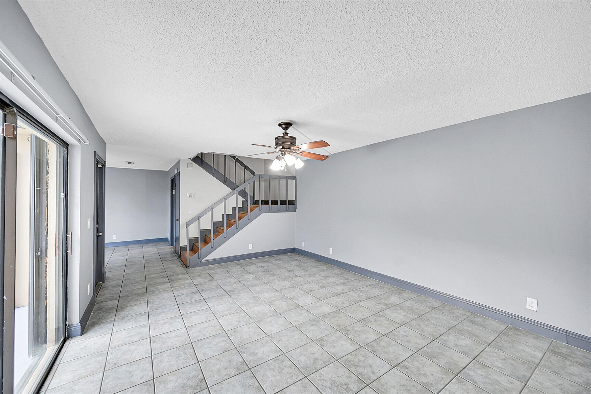 WATERVIEW ESTATES - Residential Lease
