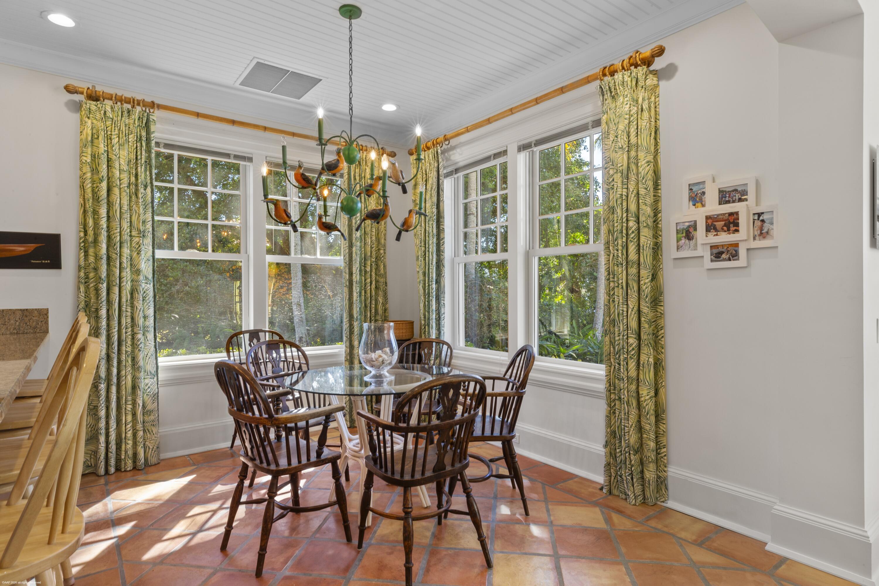 JUPITER ISLAND - Residential