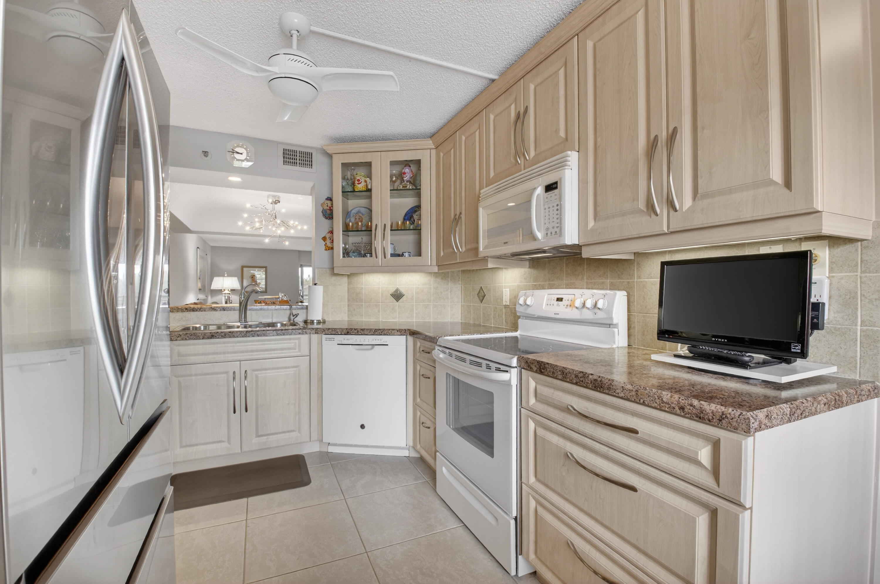 PATIOS OF BOCA BARWOOD CONDO - Residential