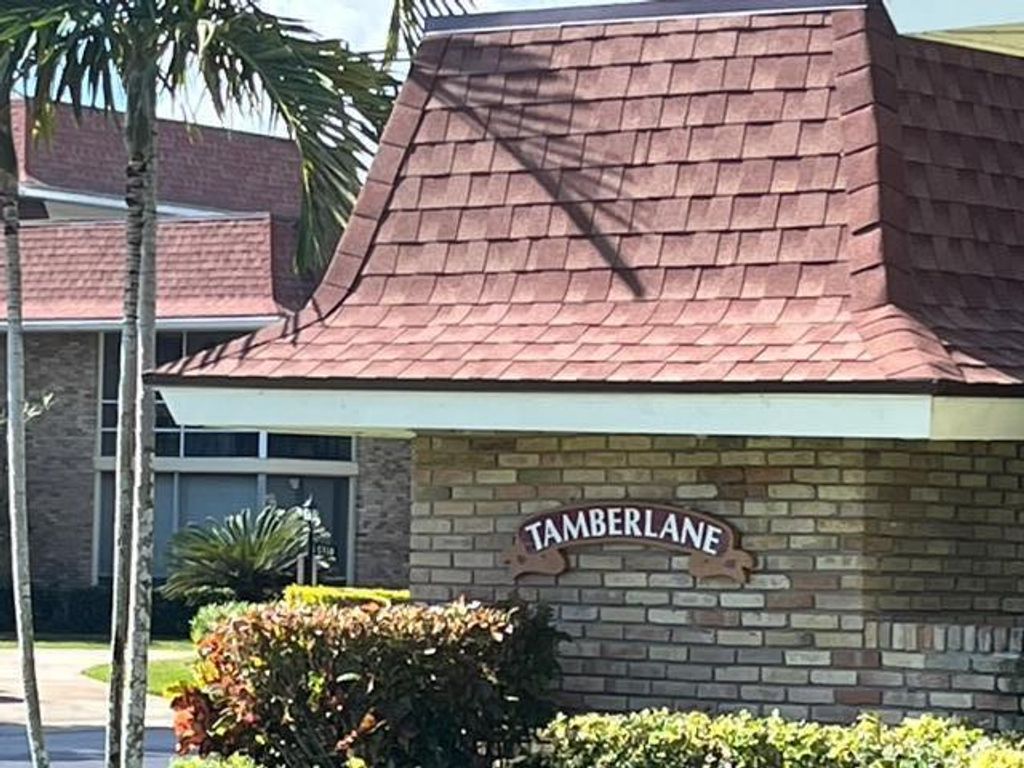 Photo of 5500 Tamberlane Circle #104, Palm Beach Gardens, FL 33418 (MLS # R10765673)