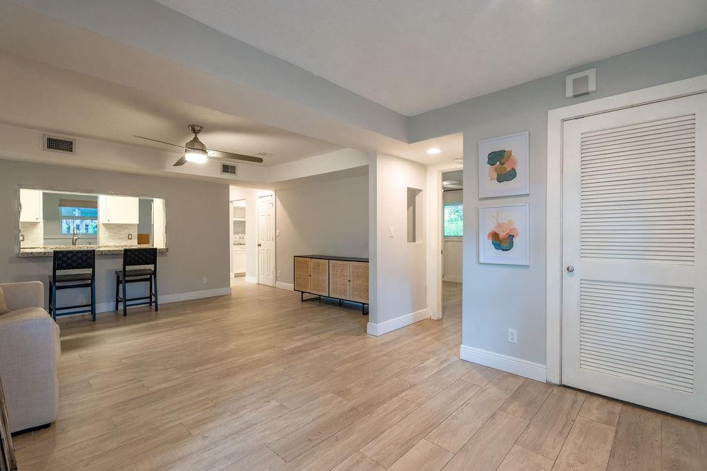 Delray Manors - Residential Lease