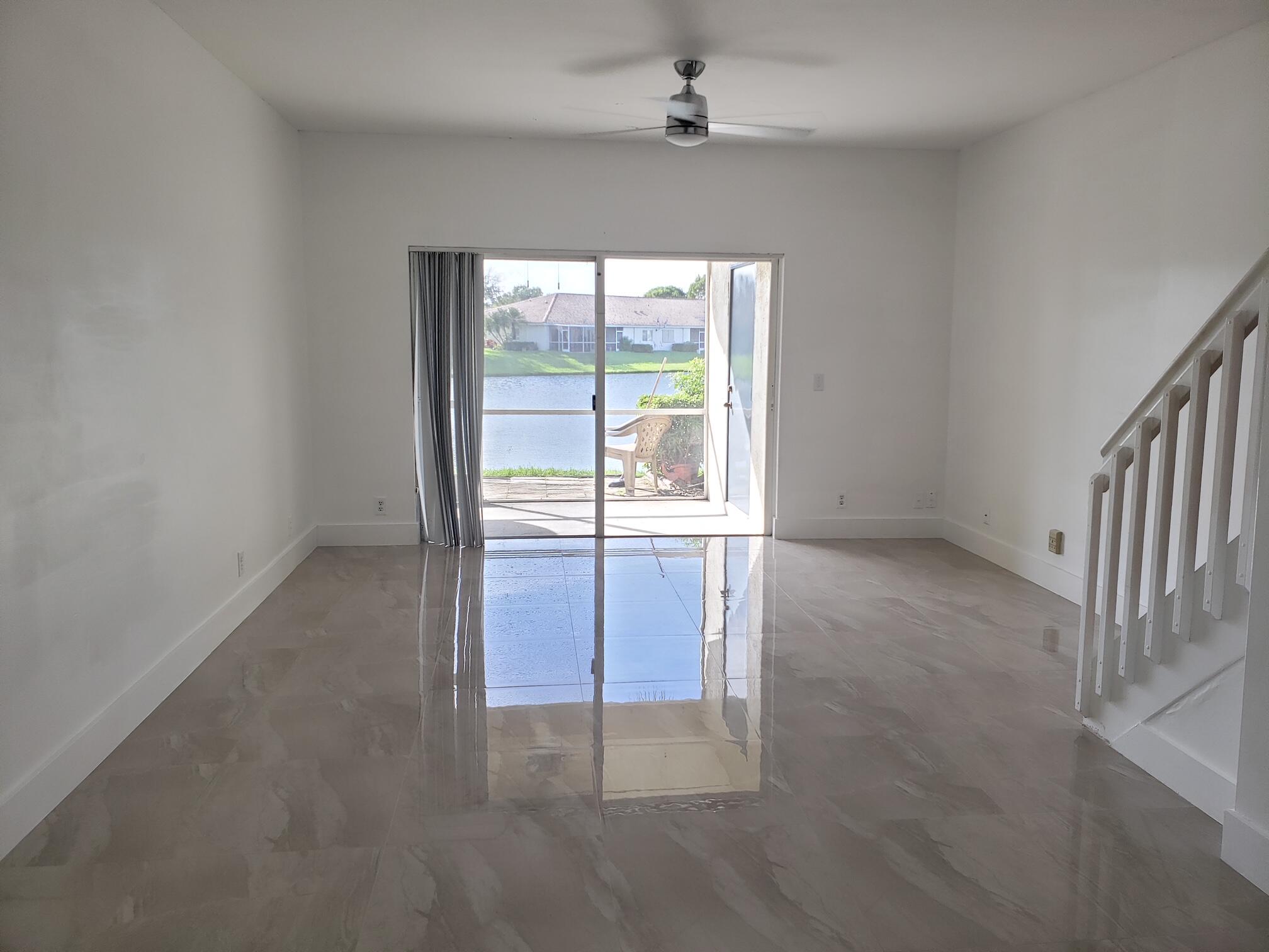 BANYAN OAKRIDGE COMMERCIAL PLAT - Residential Lease