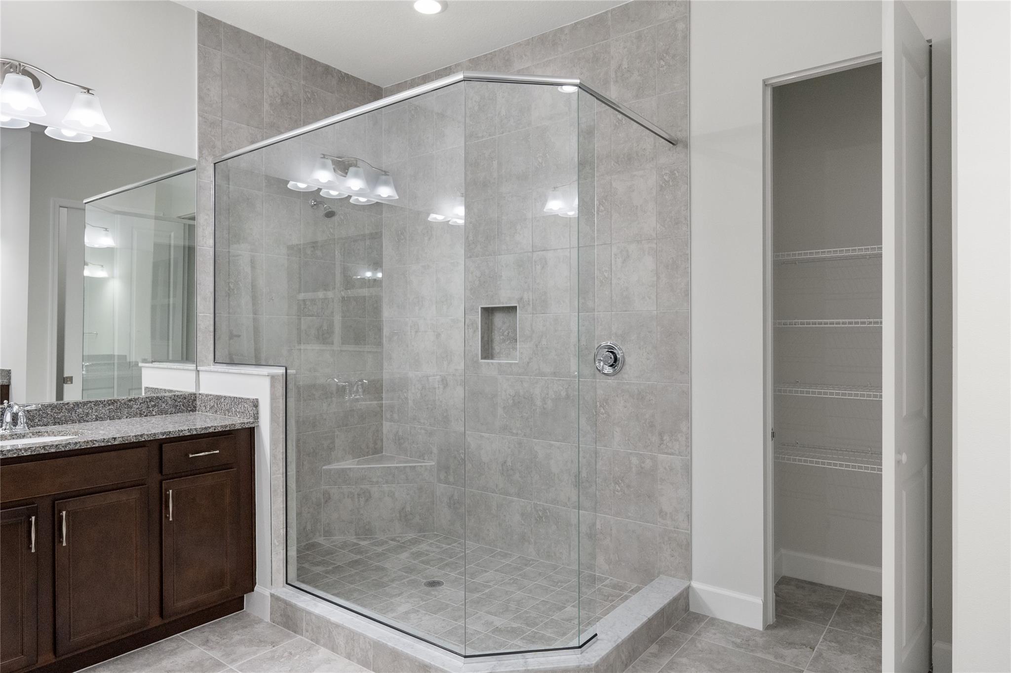 ORCHARDS OF WESTLAKE - Residential Lease