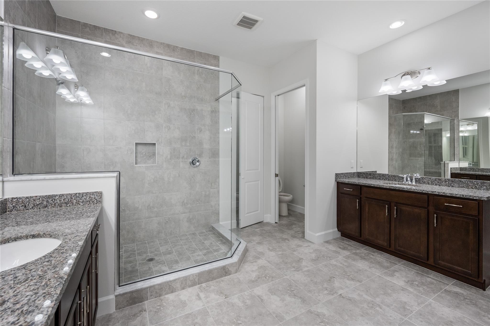 ORCHARDS OF WESTLAKE - Residential Lease
