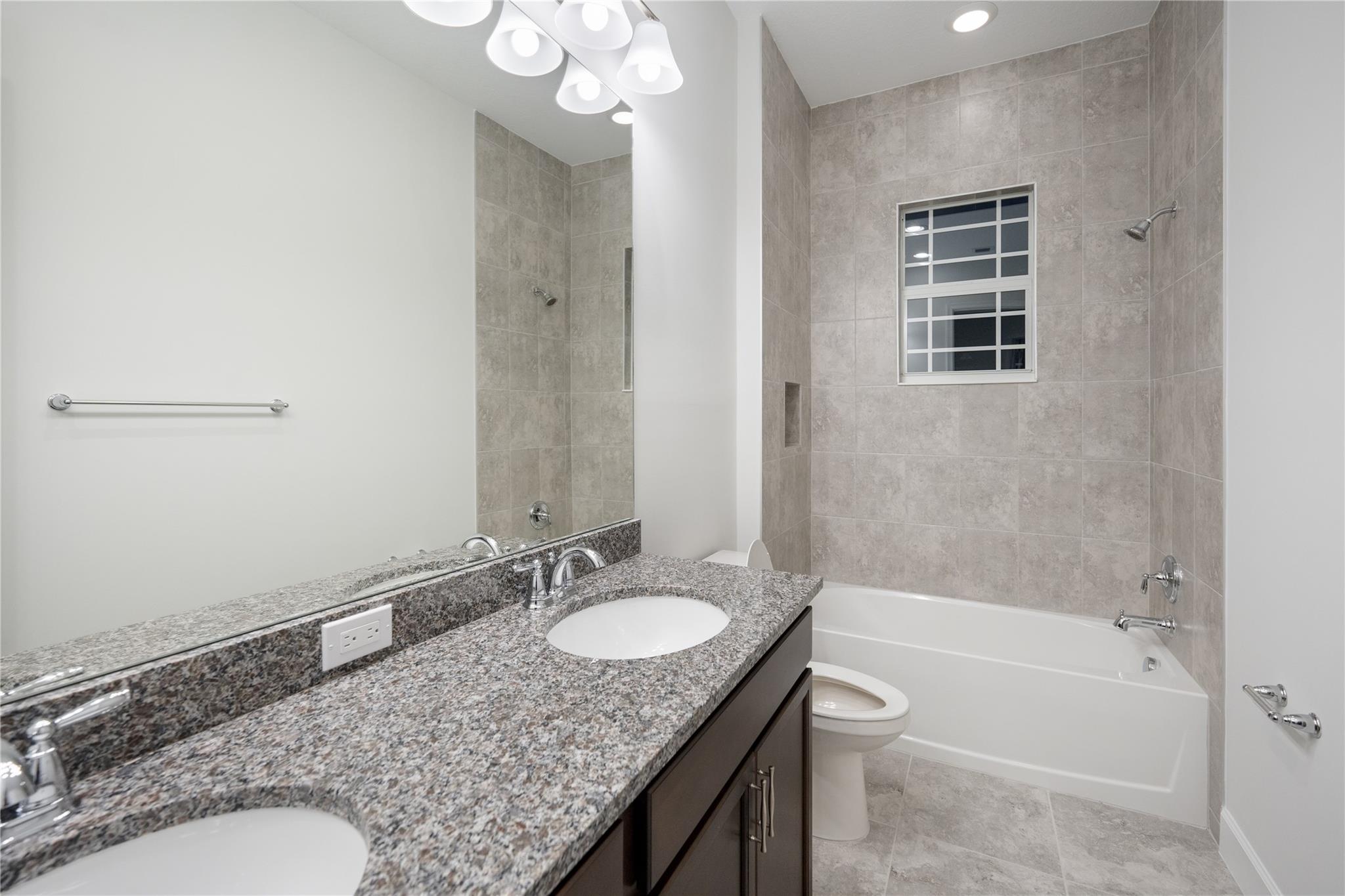 ORCHARDS OF WESTLAKE - Residential Lease