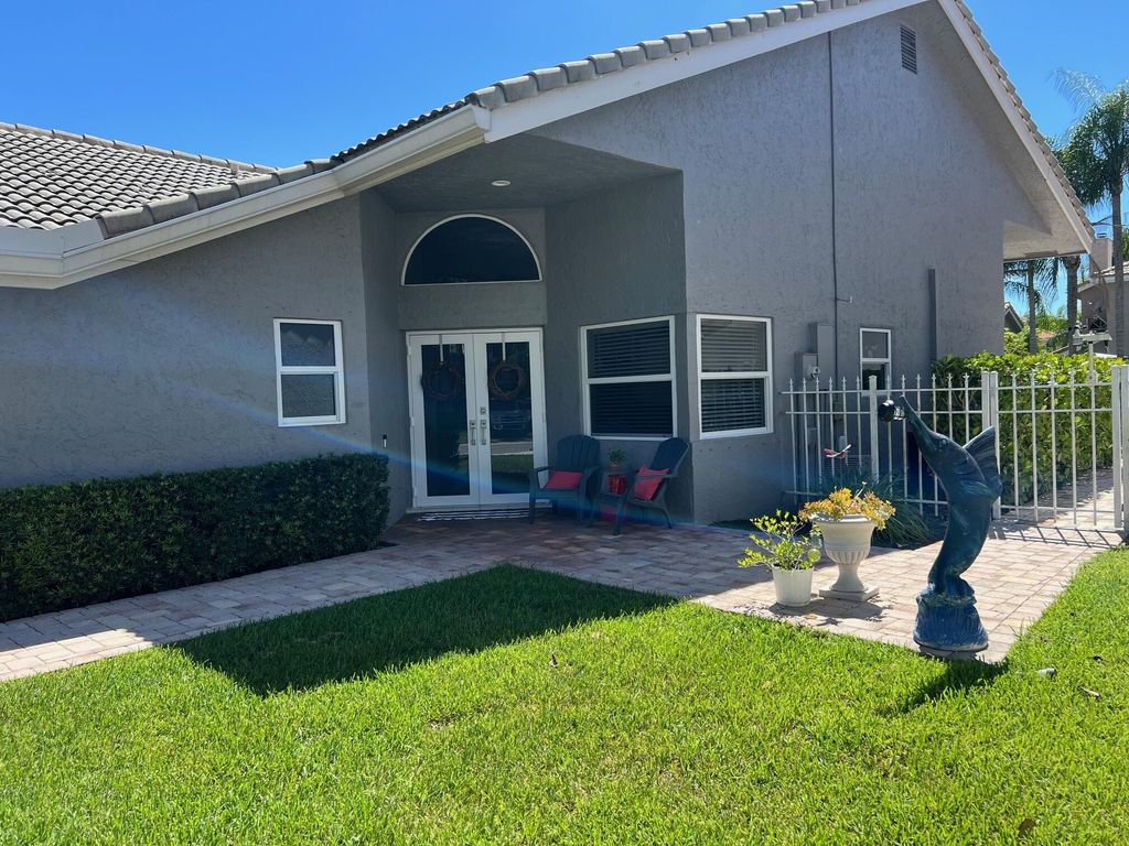 Photo of 10357 Buena Ventura Drive, Boca Raton, FL 33498 (MLS # R11116201)