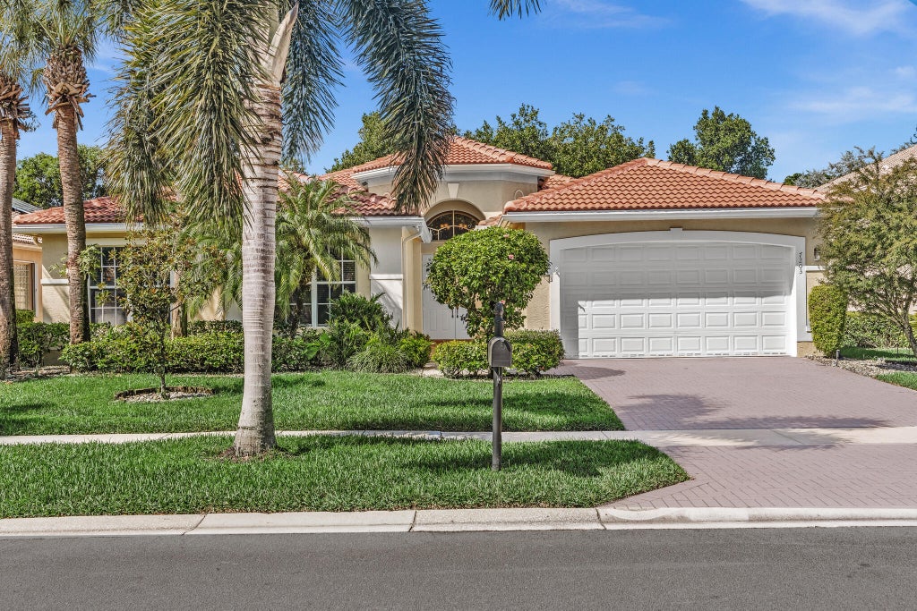 Photo of 7203 Arcadia Bay Court, Delray Beach, FL 33446 (MLS # B26090321)