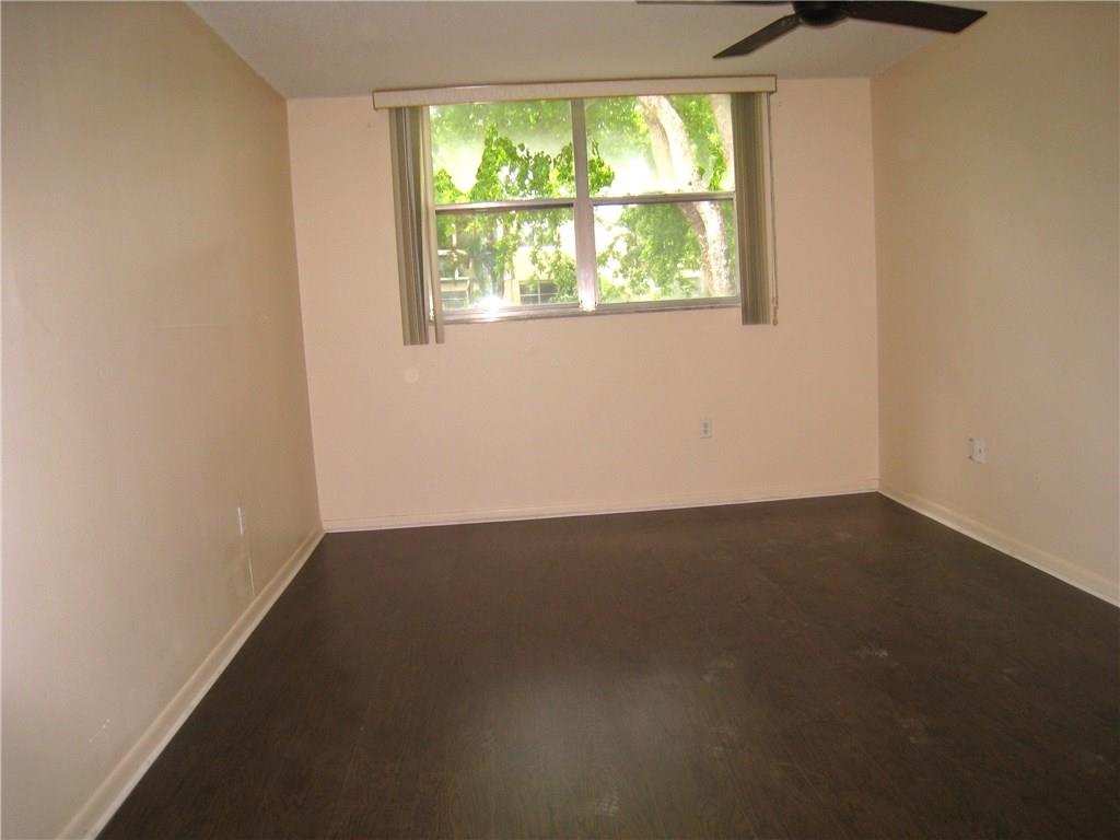 LIME BAY - Residential