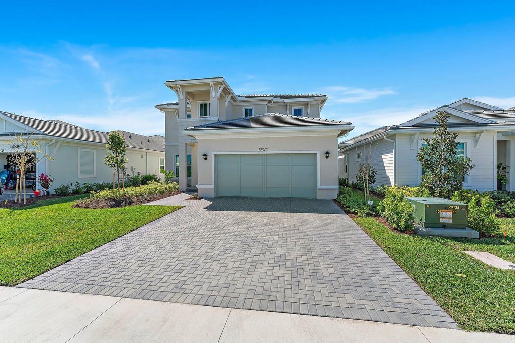 Photo of 12542 Nautilus Circle, Palm Beach Gardens, FL 33412 (MLS # R11138078)