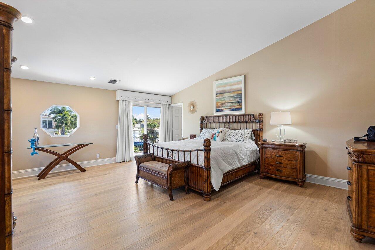 LIGHTHOUSE POINT 4TH SEC - Residential