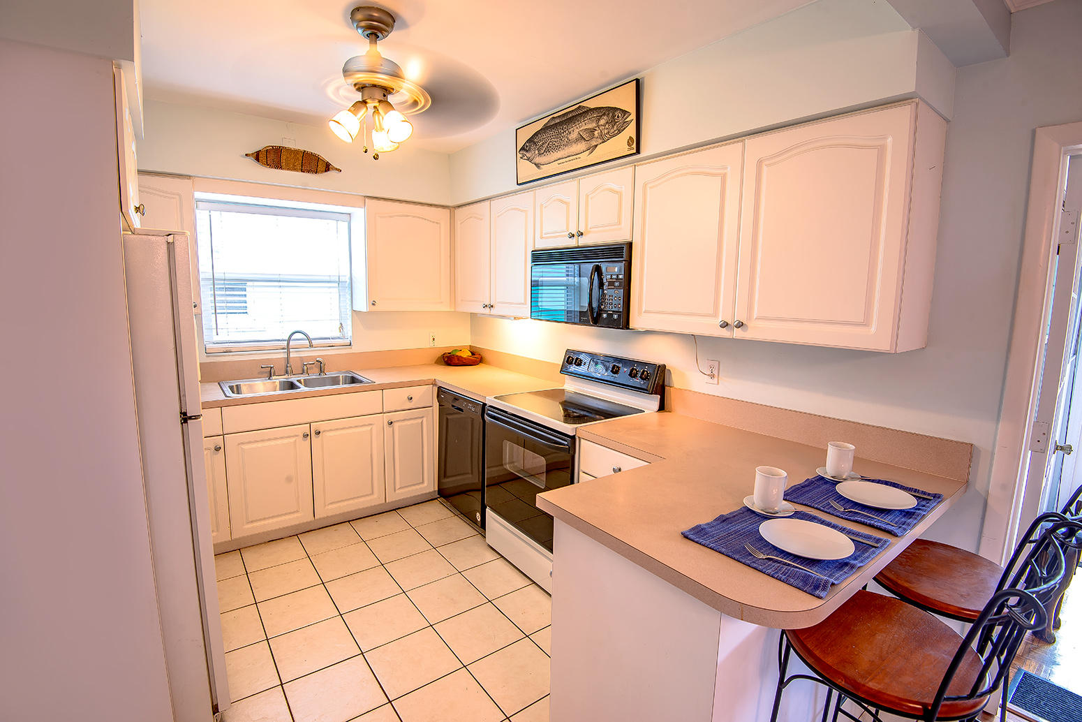 NORTH LAKE WORTH - Residential