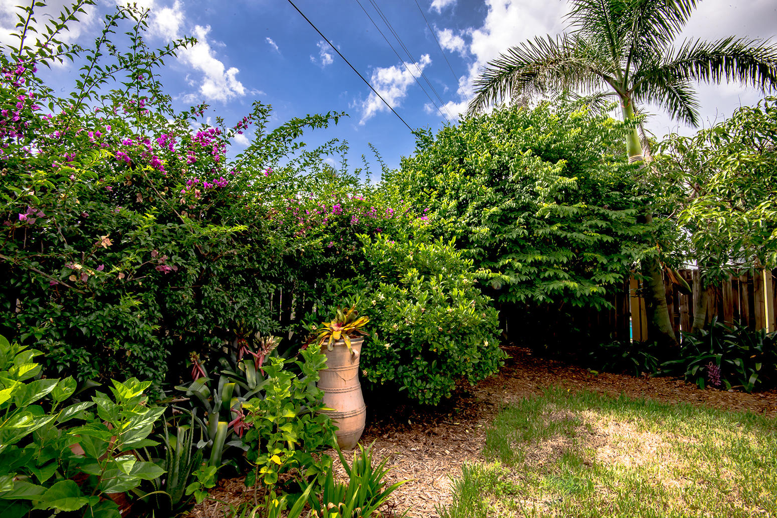 NORTH LAKE WORTH - Residential