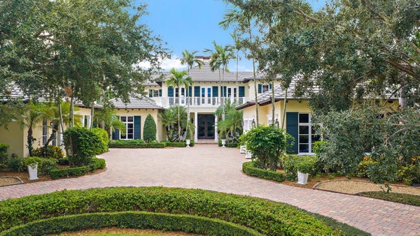 210 ECHO DR, JUPITER, FL 33458 - Image 448d0acd806b05e7d4d95b8e73d7836f/1852976197