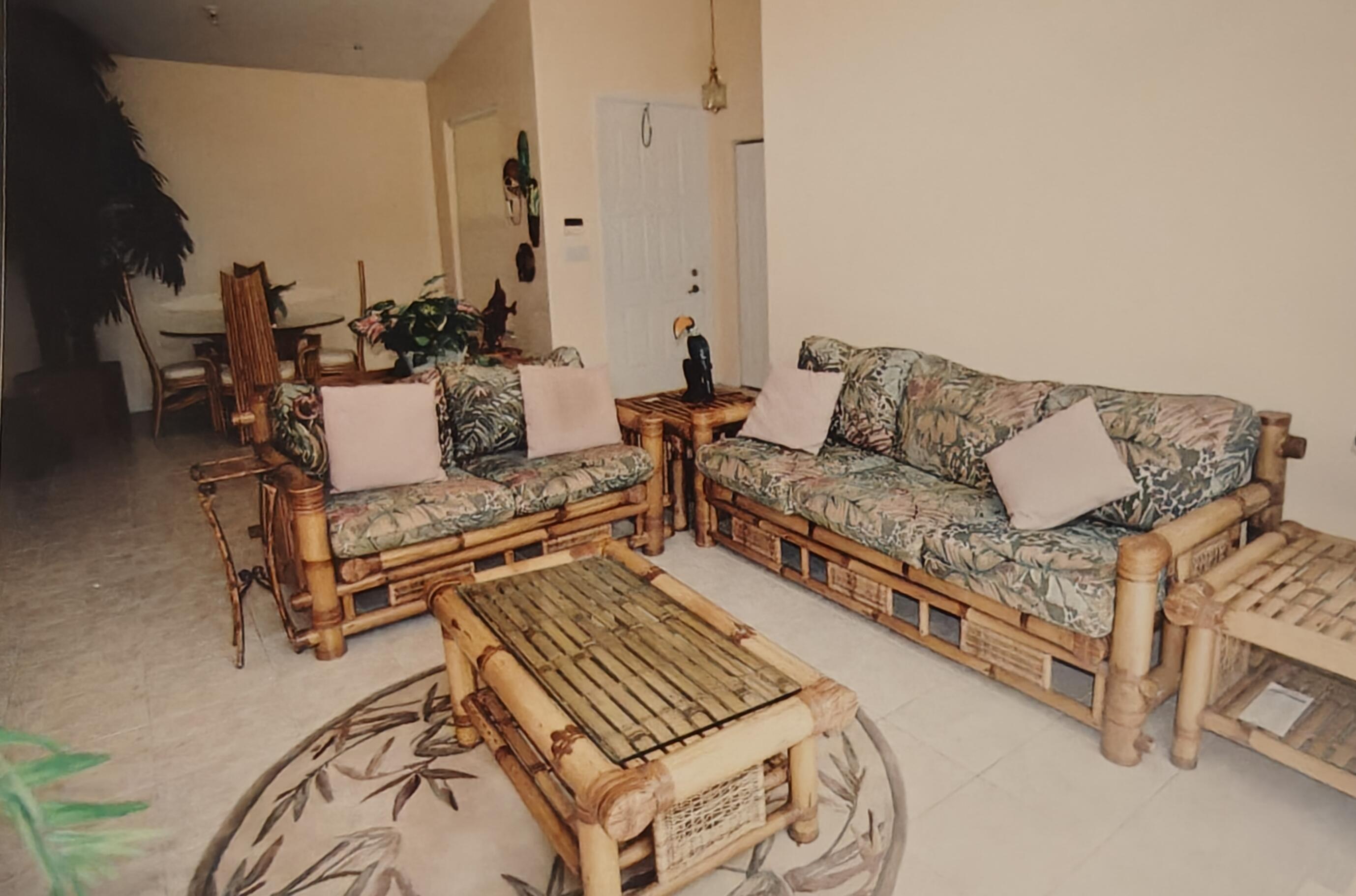 HERON BAY FOUR - Residential