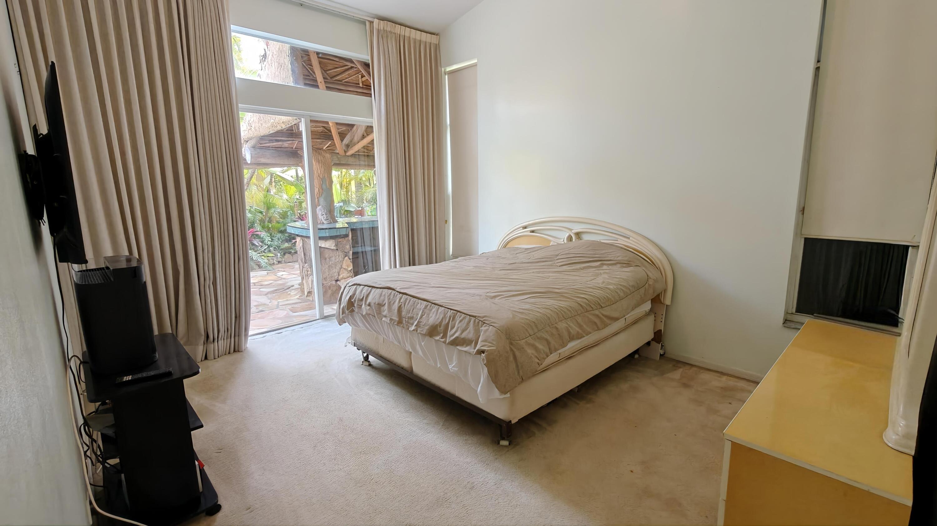 HERON BAY FOUR - Residential