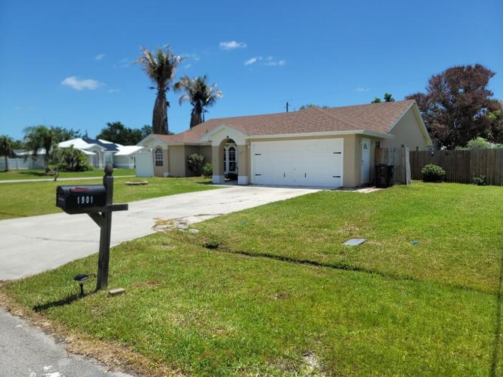 Photo of 1901 SE Dock Street, Port Saint Lucie, FL 34952 (MLS # R11166015)