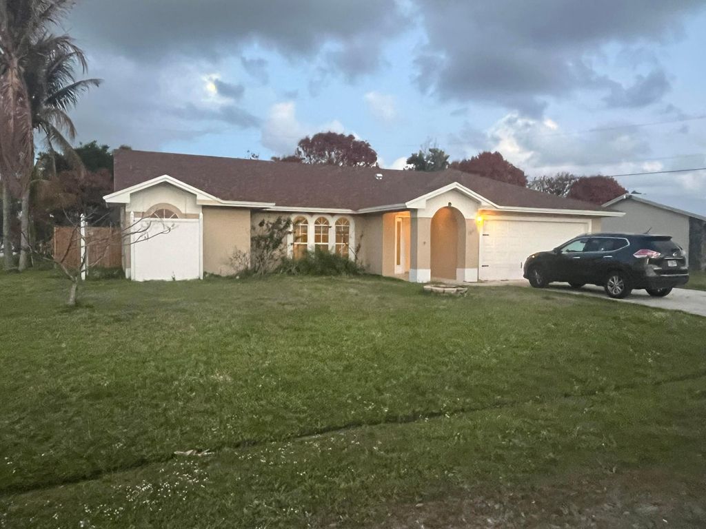 Photo of 1901 SE Dock Street, Port Saint Lucie, FL 34952 (MLS # R11166015)