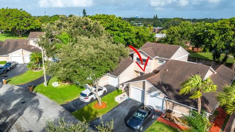 A home in Deerfield Beach