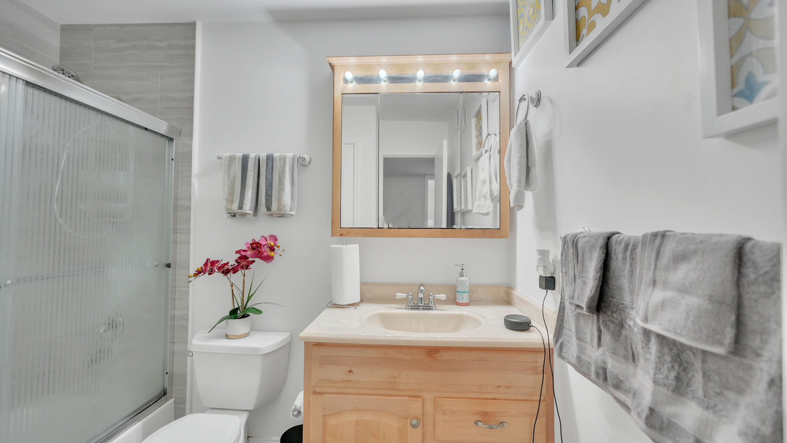 SAVANNAH AT RIVERSIDE CONDO - Residential